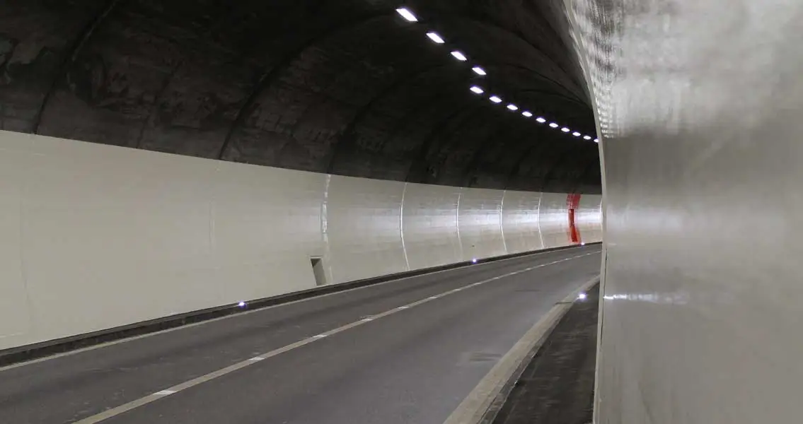 Blick in den sanierten Aeuli-Tunnel