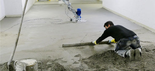 Der neue Schnellzement MC-Floor TurboCem überzeugt mit einer sehr guten Verarbeitbarkeit, geringerem Materialeinsatz, hohen Früh- und Endfestigkeiten und einem geringen Schwind- und Spannungsverhalten. 