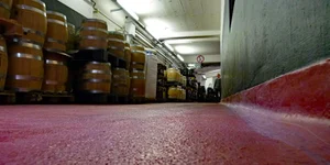 Blick in eine Brauerei mit dem neuen MC-Dur PowerCoat Industrieboden