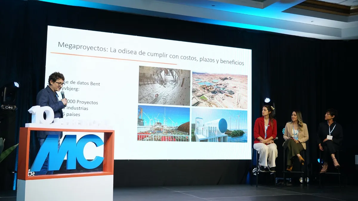 A central part of the event was dedicated to presentations and expert discussions on the current challenges and transformations as well as on the future prospects of the construction sector