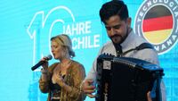The evening concluded with an impressive live performance by Joaquín Donoso, Chile’s national accordion champion, accompanied by an Italian singer. 
