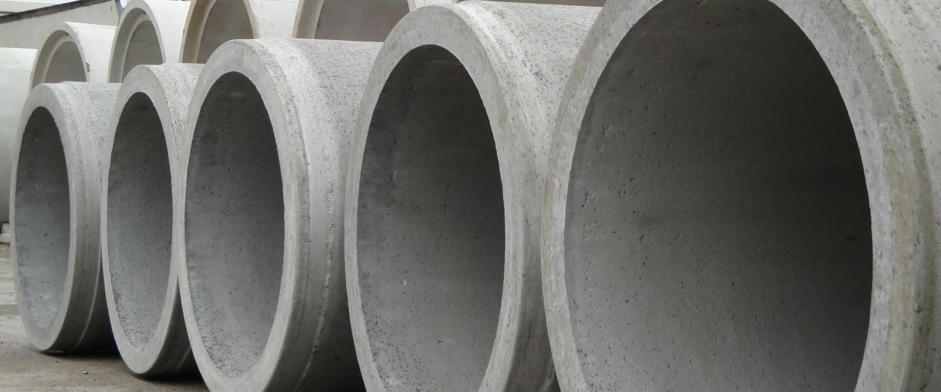 Rohre aus Beton
