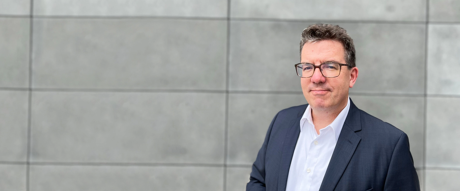 Matthias Brenken (50) leitet seit dem 1. Mai 2022 den Bereich des international Finanz- und Rechnungswesens bei der MC-Bauchemie.